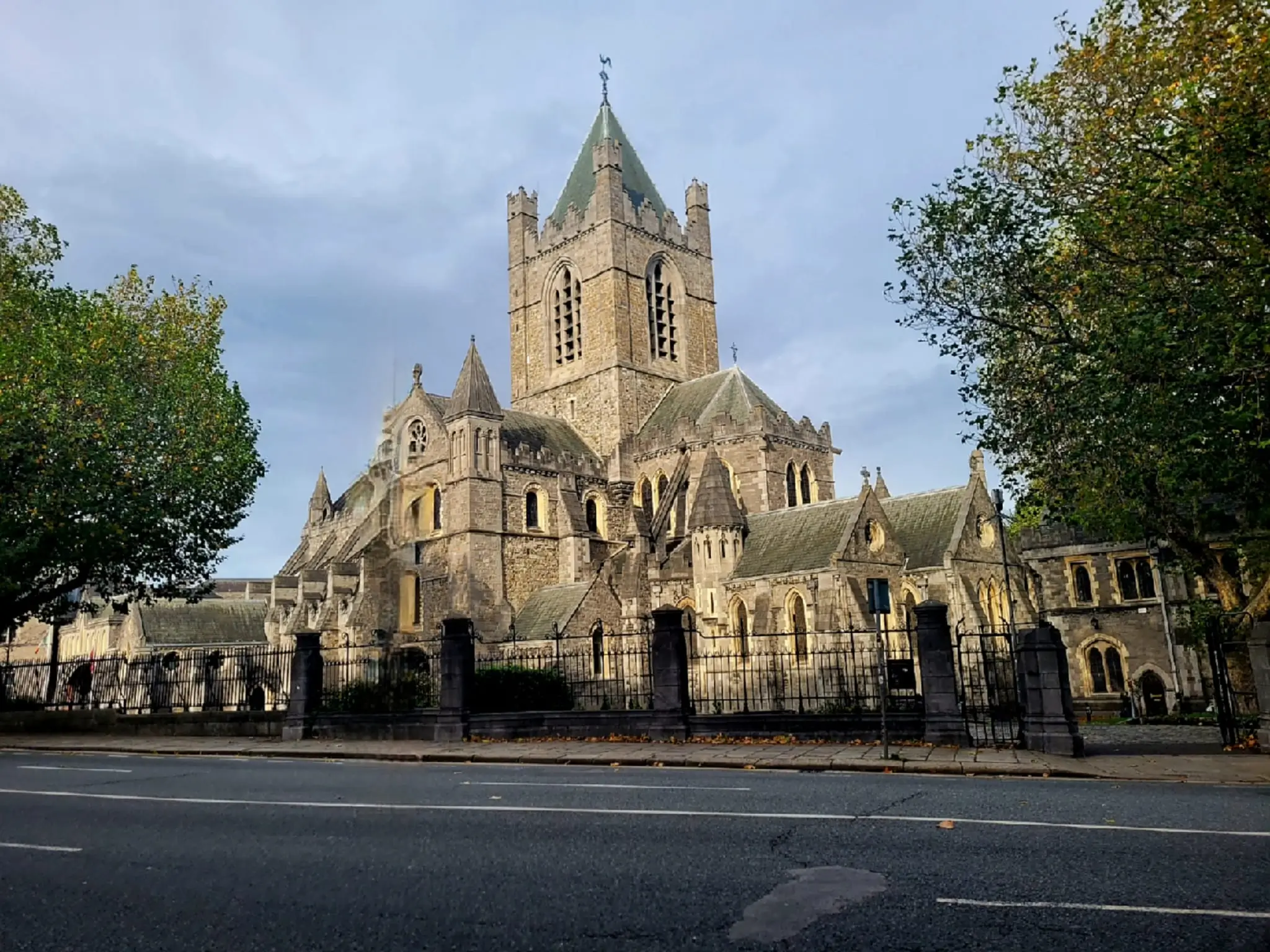 View on the Christ Church cathedral framed by trees on each site